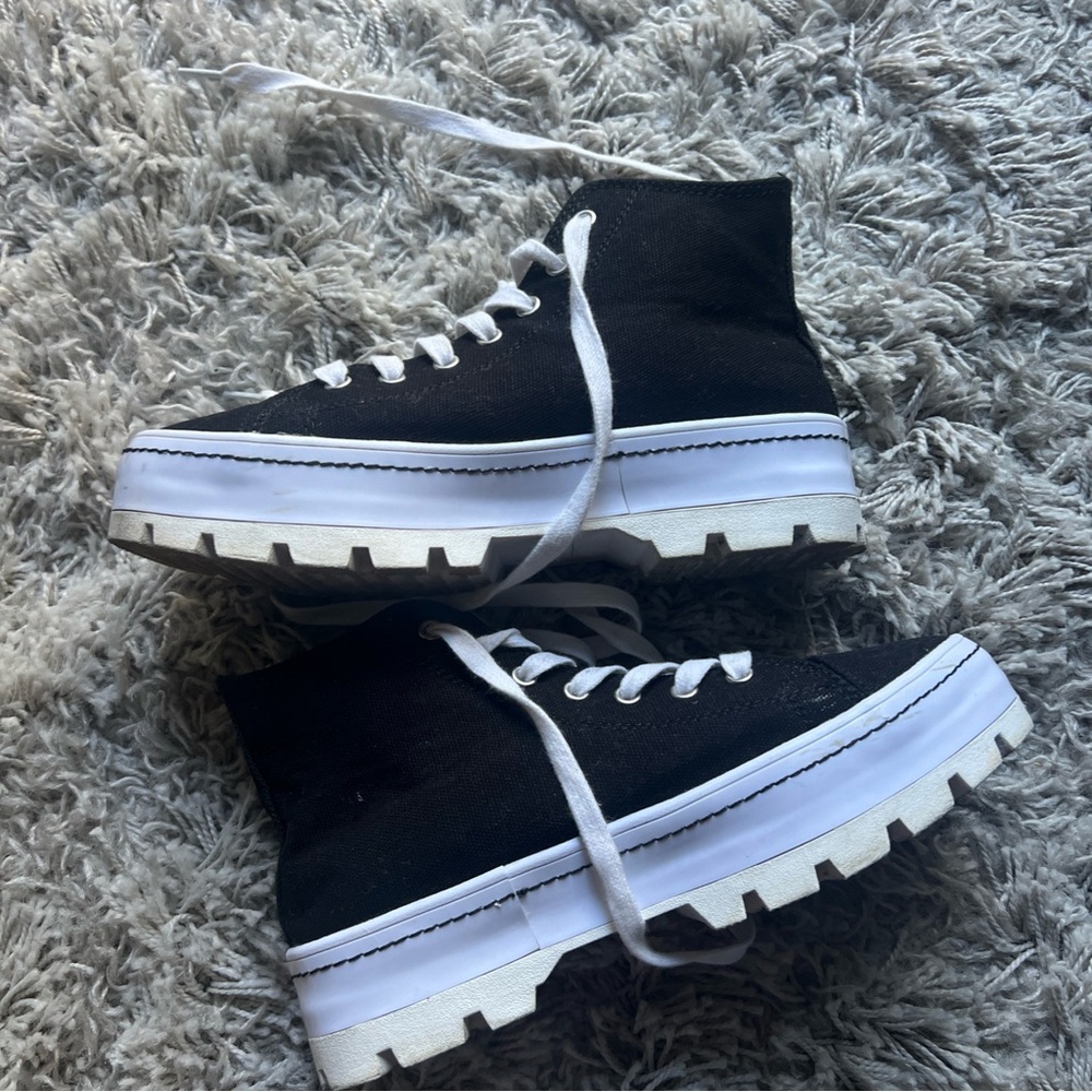 Madden girl platform sneakers